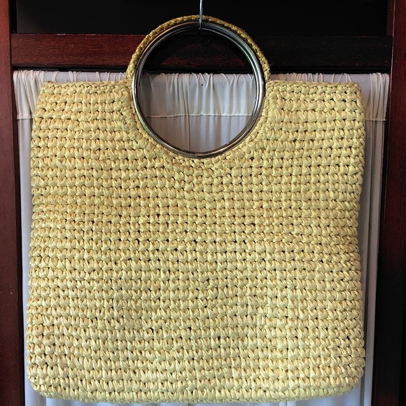 Vintage Yellow Straw Woven Handbag Purse Round Metal Handles - Picture 1 of 9